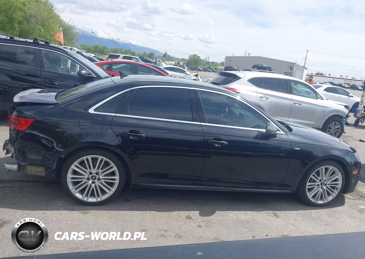 2017 Audi A4 2.0T Premium VIN:WAUENAF47HN067813 - 14