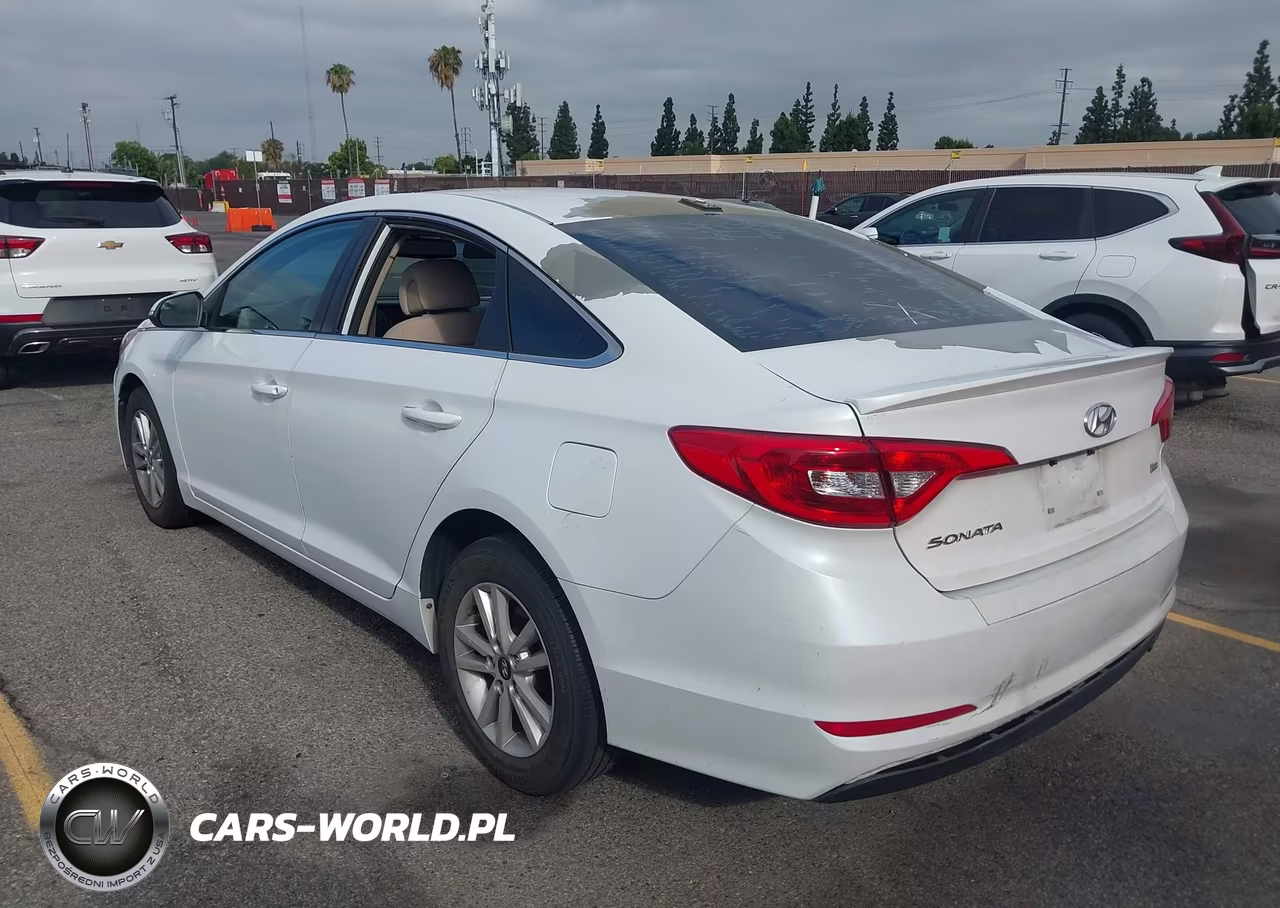 2015 Hyundai Sonata Eco VIN:5NPE24AA5FH155539 - 3