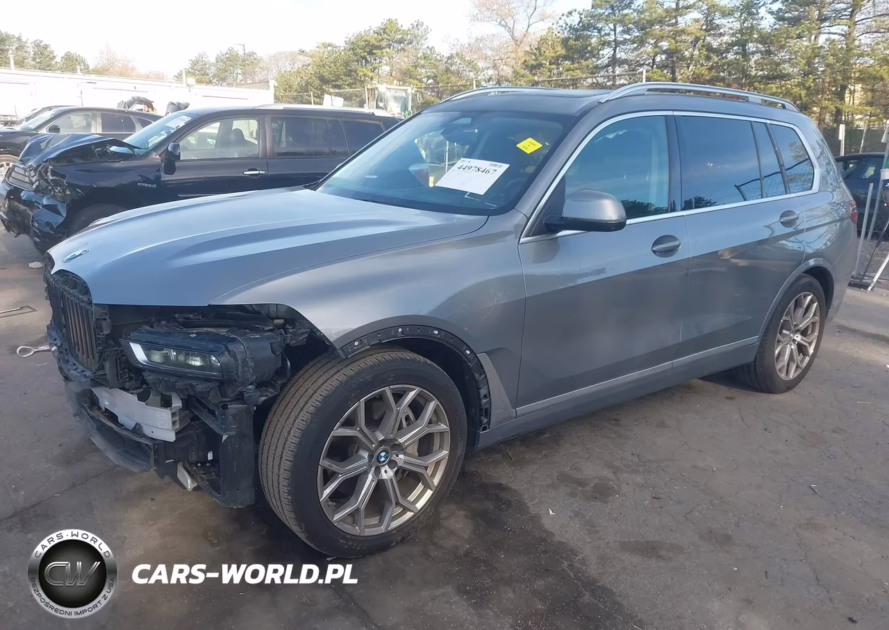 2025 BMW X7 xDrive40I VIN:5UX23EM00S9W58440 - 2