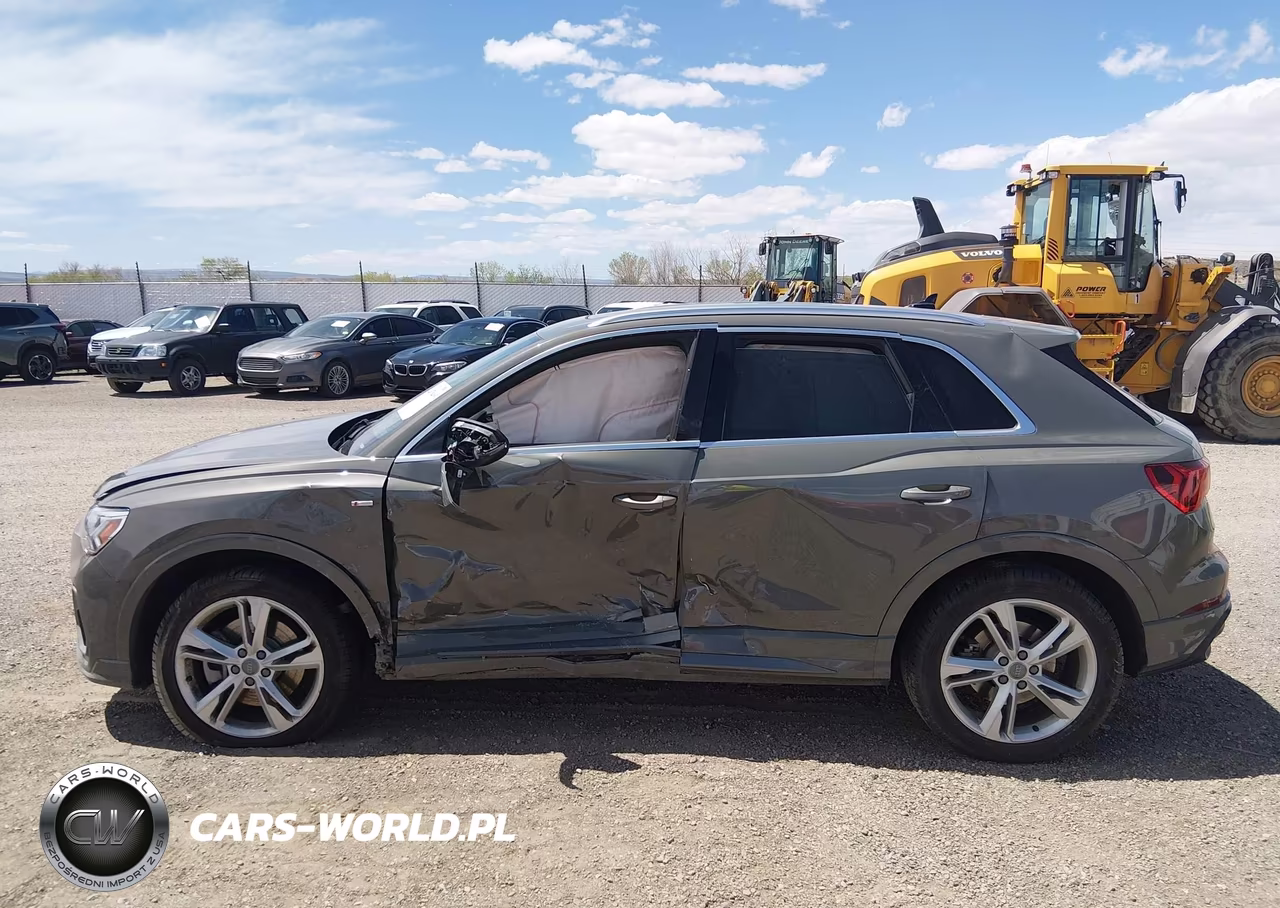 2020 Audi Q3 Premium Plus 45 Tfsi S Line Quattro Tiptronic VIN:WA1EECF37L1024735 - 13