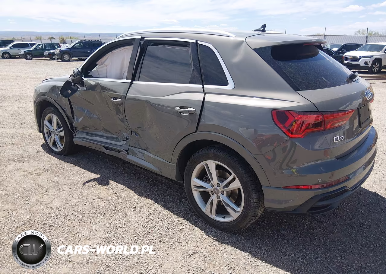 2020 Audi Q3 Premium Plus 45 Tfsi S Line Quattro Tiptronic VIN:WA1EECF37L1024735 - 3