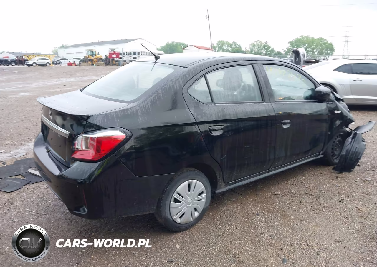 2023 Mitsubishi Mirage G4 Black Edition-Es-Le VIN:ML32FUFJ5PHF01224 - 4