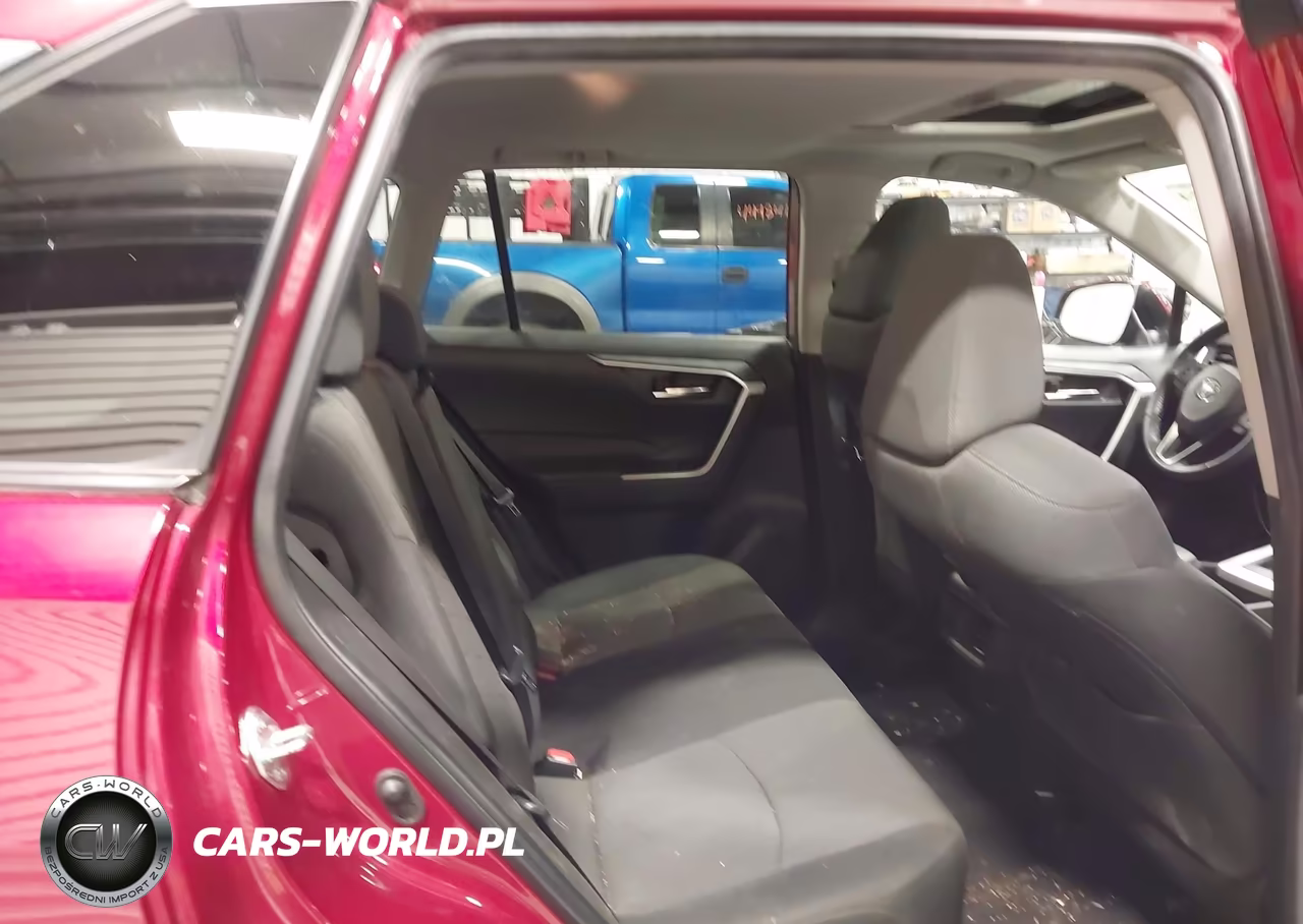 2021 Toyota Rav4 Xle VIN:2T3P1RFV2MW241823 - 8