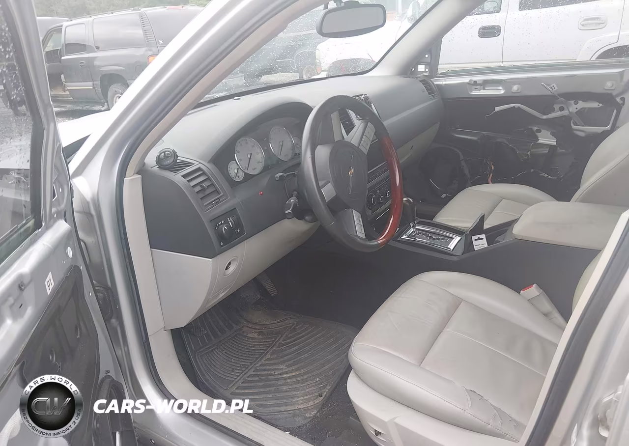 2005 Chrysler 300 Touring VIN:2C3AA53G15H642290 - 5