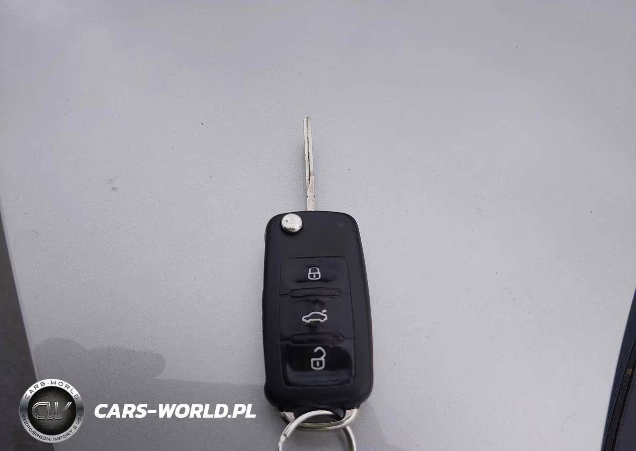 2013 Volkswagen Passat 2.0L Tdi Se VIN:1VWBN7A33DC003505 - 11