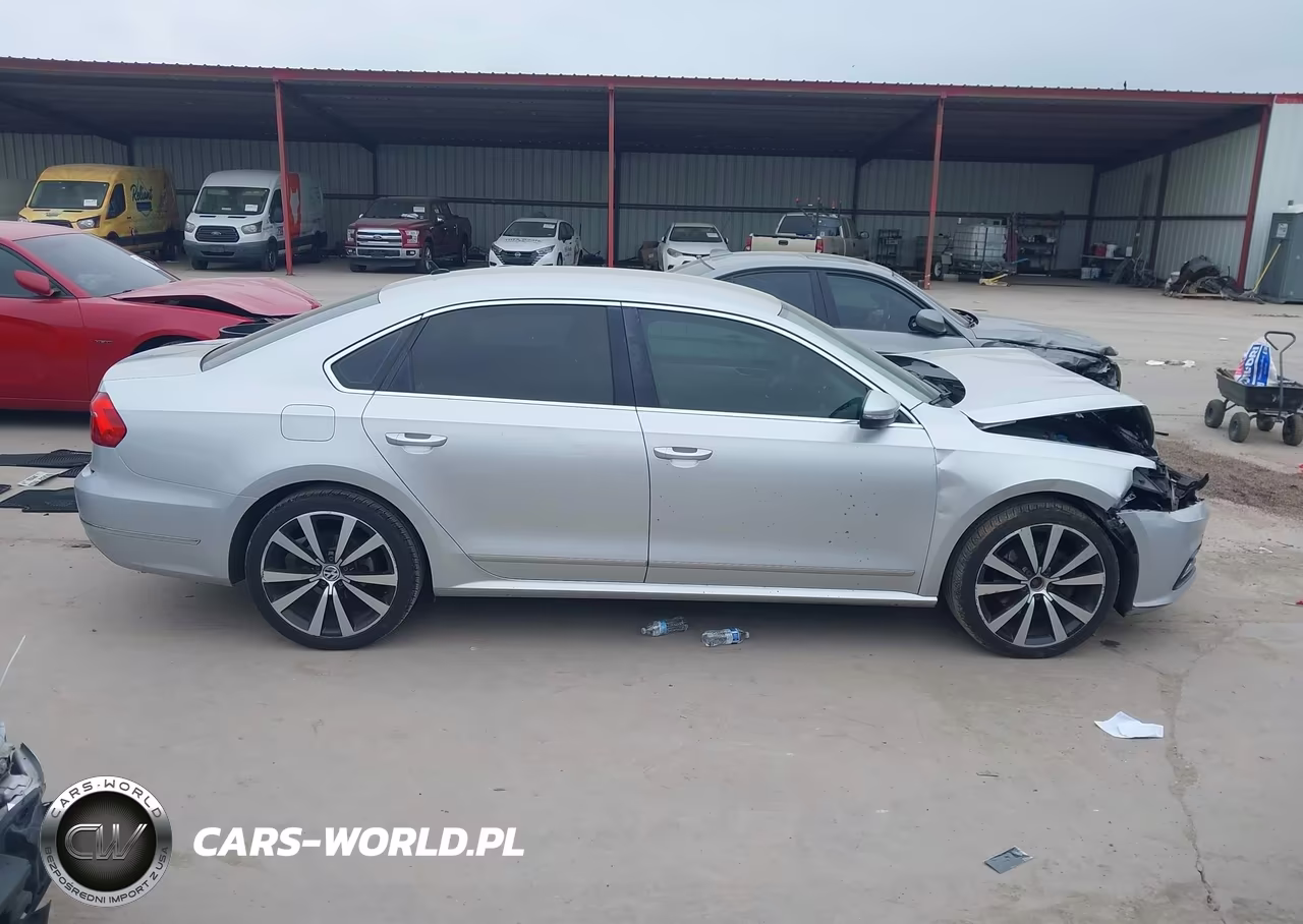 2016 Volkswagen Passat 1.8T S VIN:1VWAS7A34GC051037 - 13
