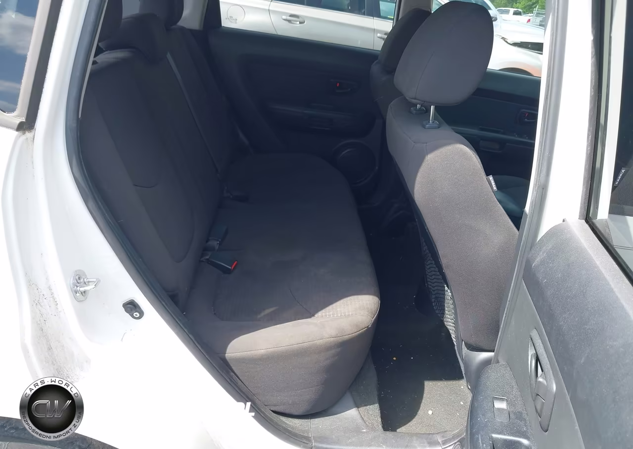 2012 Kia Soul VIN:KNDJT2A51C7424266 - 8