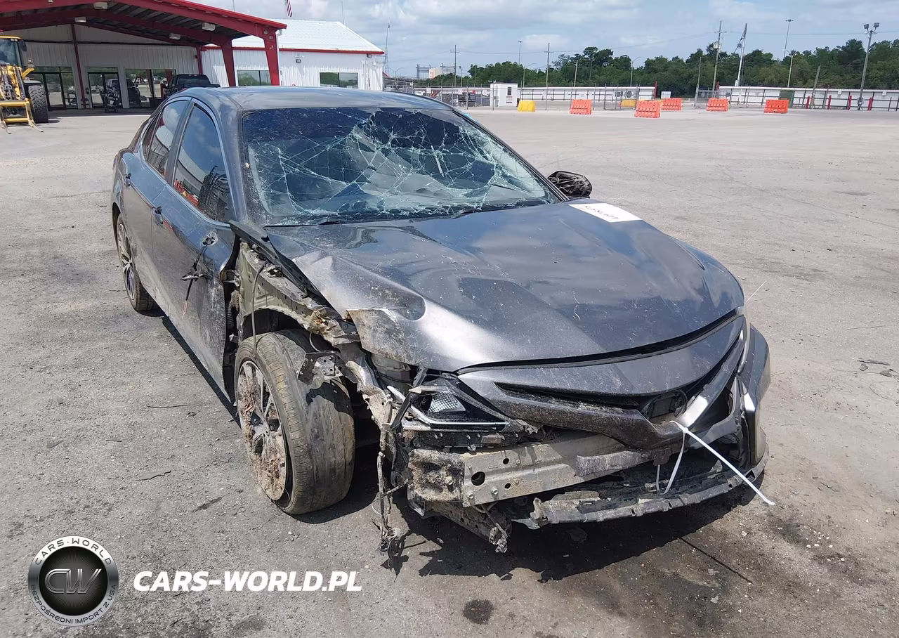 2019 Toyota Camry Se – zdjęcie 1 z 16