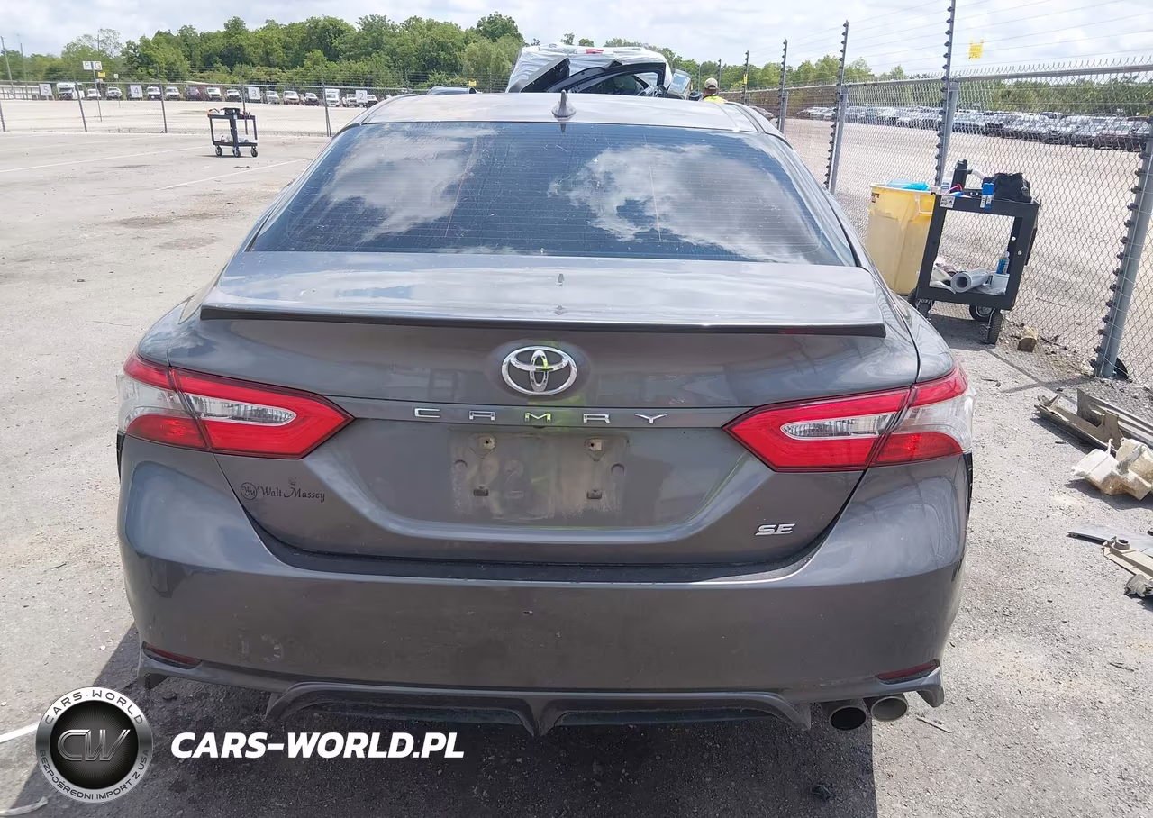 2019 Toyota Camry Se VIN:4T1B11HK2KU254480 - 16