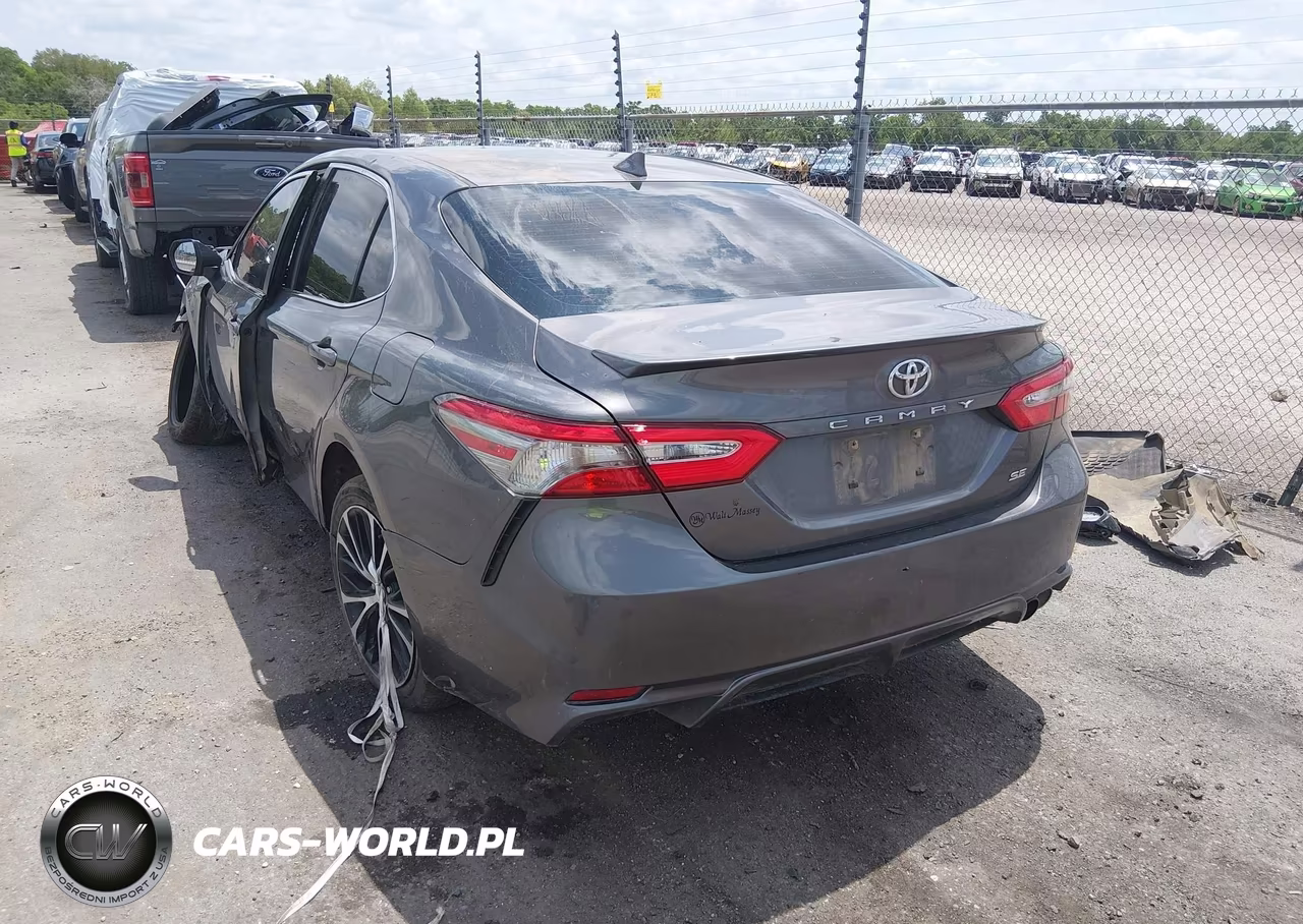 2019 Toyota Camry Se VIN:4T1B11HK2KU254480 - 3