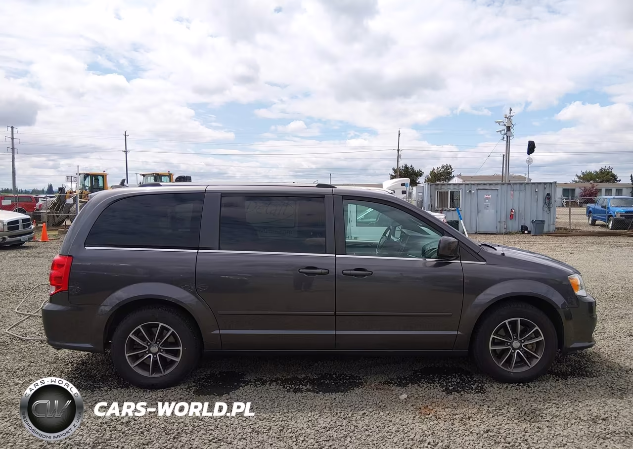 2017 Dodge Grand Caravan Sxt VIN:2C4RDGCG8HR749322 - 13