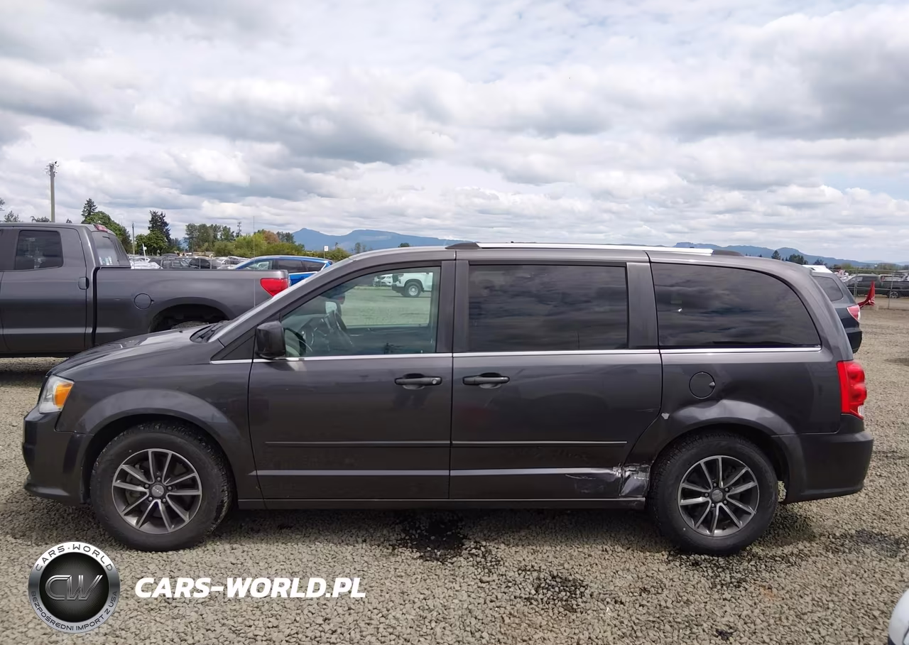 2017 Dodge Grand Caravan Sxt VIN:2C4RDGCG8HR749322 - 14