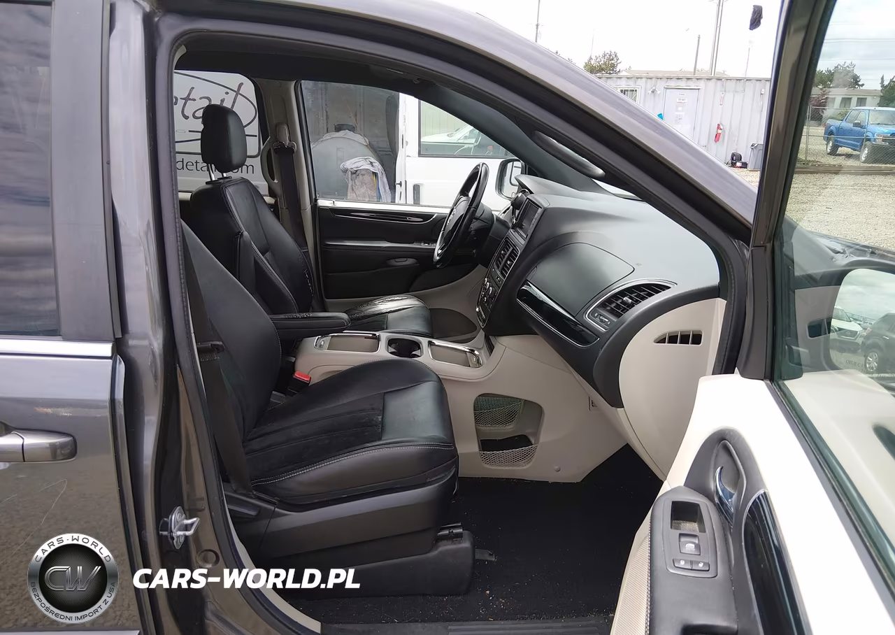 2017 Dodge Grand Caravan Sxt VIN:2C4RDGCG8HR749322 - 5