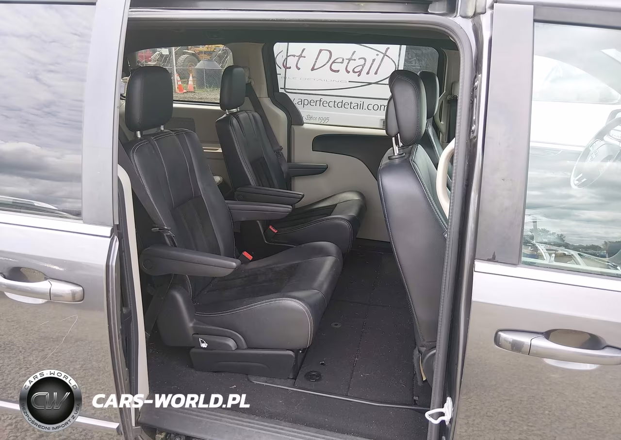 2017 Dodge Grand Caravan Sxt VIN:2C4RDGCG8HR749322 - 8