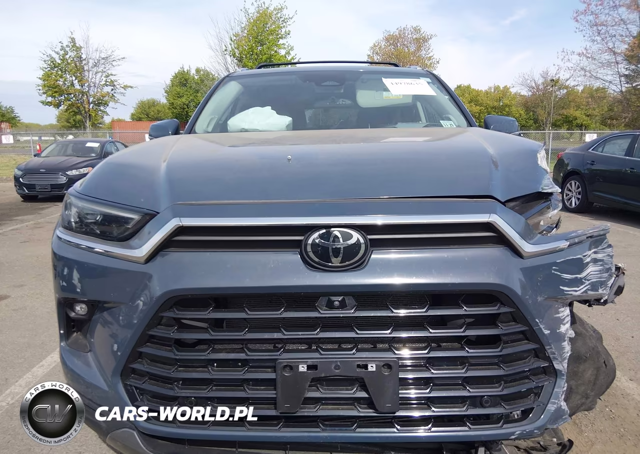 2024 Toyota Grand Highlander Platinum VIN:5TDAAAB58RS064443 - 12