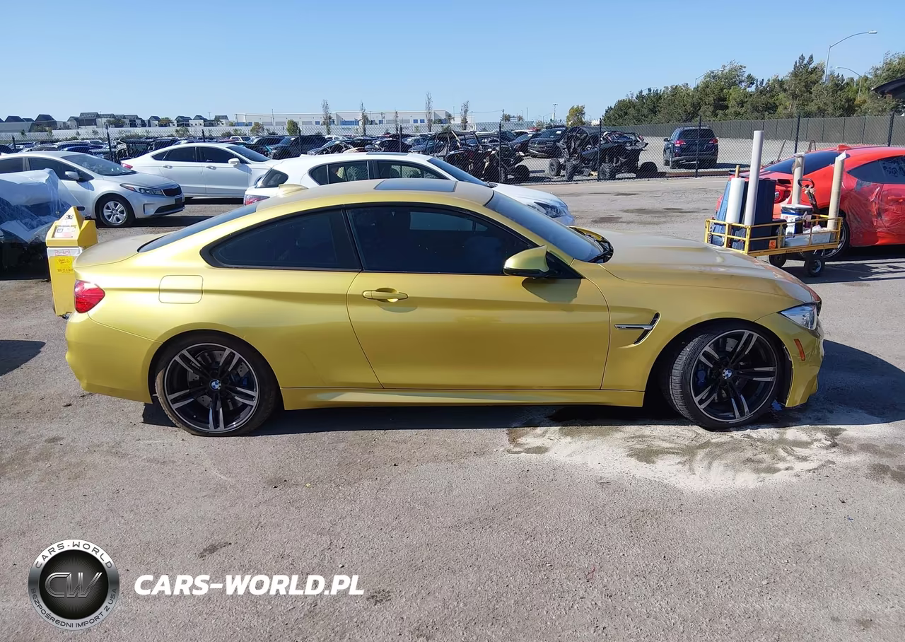 2015 BMW M4 VIN:WBS3R9C59FK331681 - 13