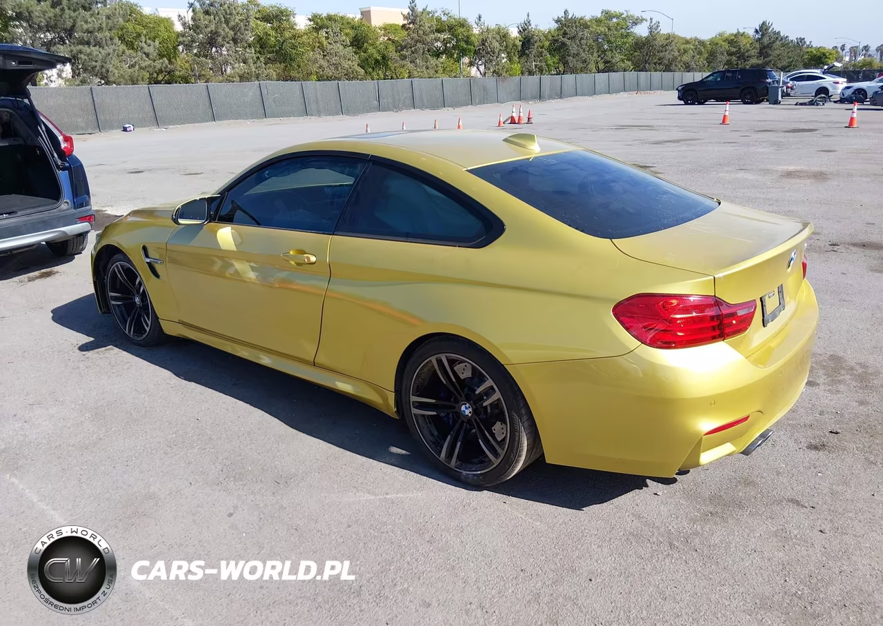 2015 BMW M4 VIN:WBS3R9C59FK331681 - 3