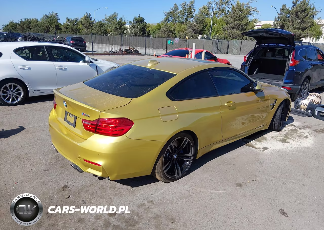 2015 BMW M4 VIN:WBS3R9C59FK331681 - 4