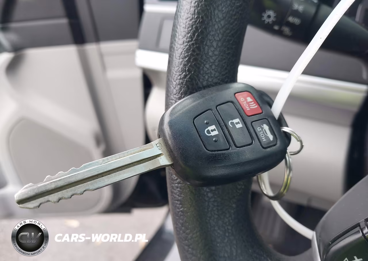 2014 Toyota Camry Le VIN:4T4BF1FK6ER402760 - 11