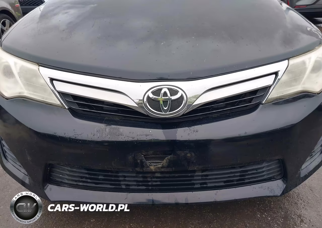2014 Toyota Camry Le VIN:4T4BF1FK6ER402760 - 17
