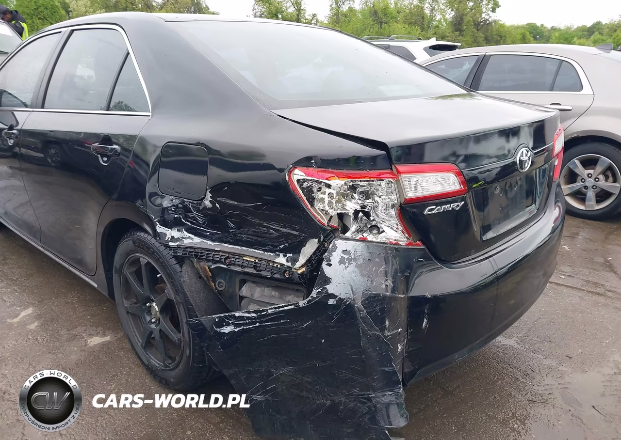 2014 Toyota Camry Le VIN:4T4BF1FK6ER402760 - 6