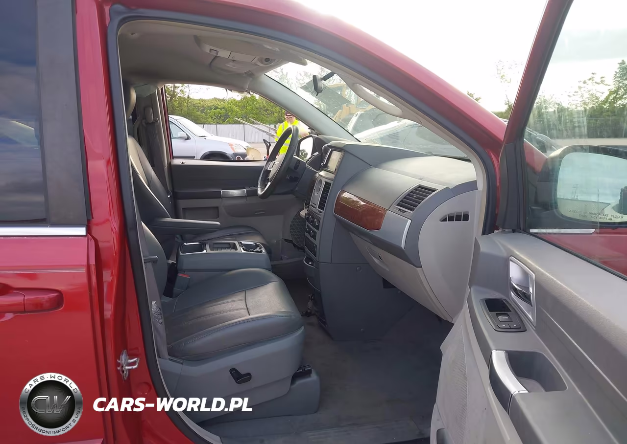 2008 CHRYSLER TOWN & COUNTRY TOURING VIN:2A8HR54PX8R731719 - 5