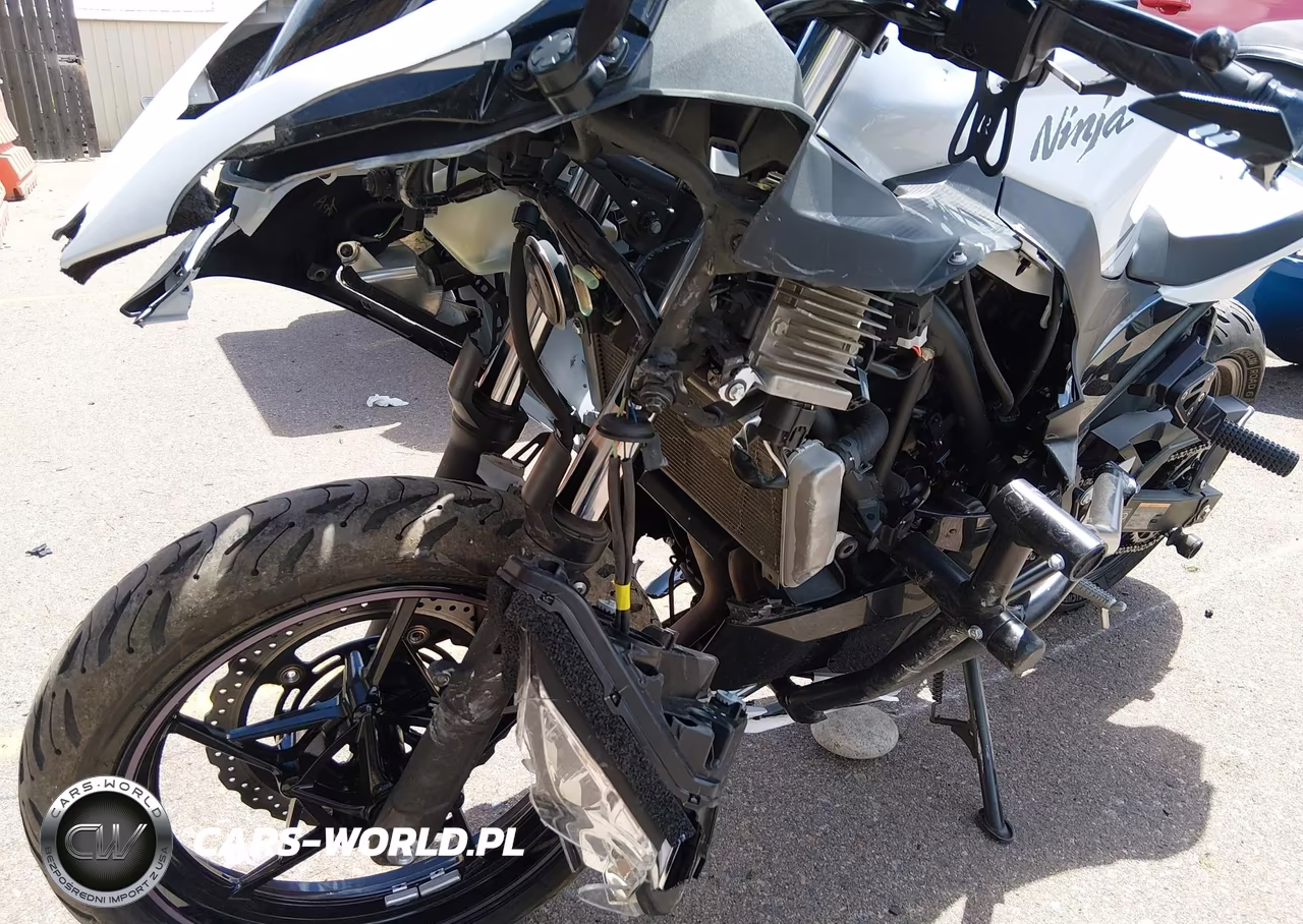 2023 Kawasaki Ex400 VIN:JKAEXKH14PDAR7472 - 15