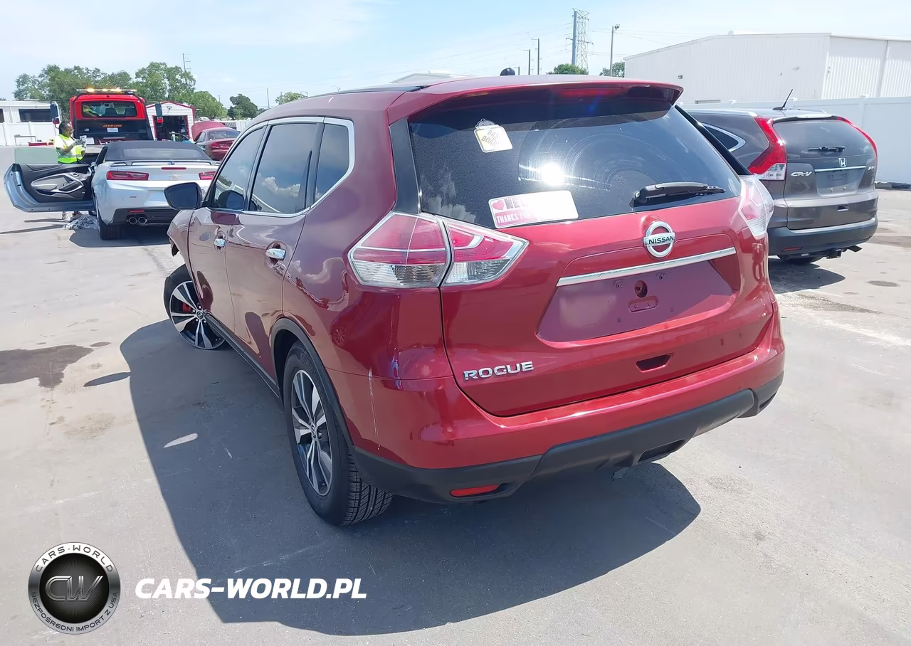 2015 Nissan Rogue S VIN:5N1AT2ML8FC822639 - 3