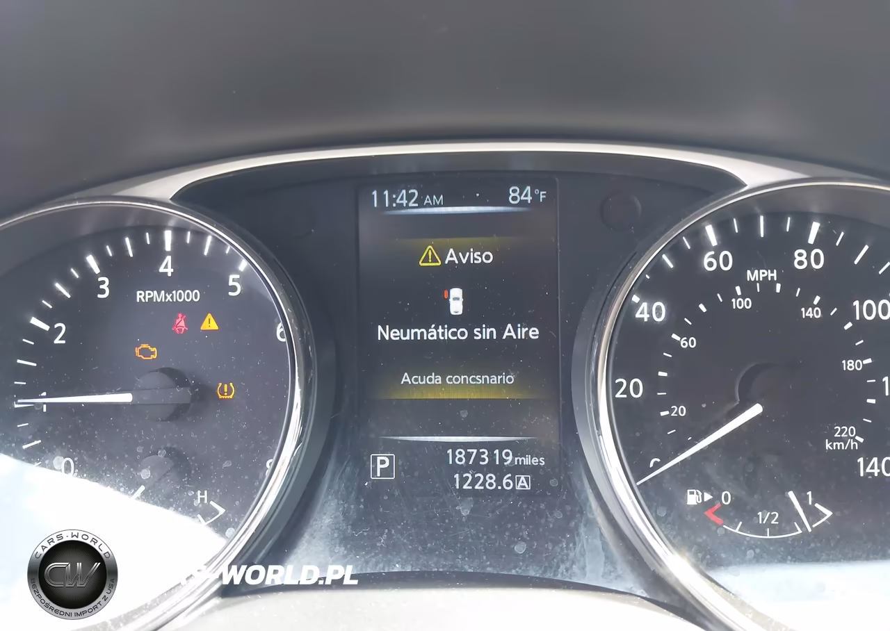 2015 Nissan Rogue S VIN:5N1AT2ML8FC822639 - 7