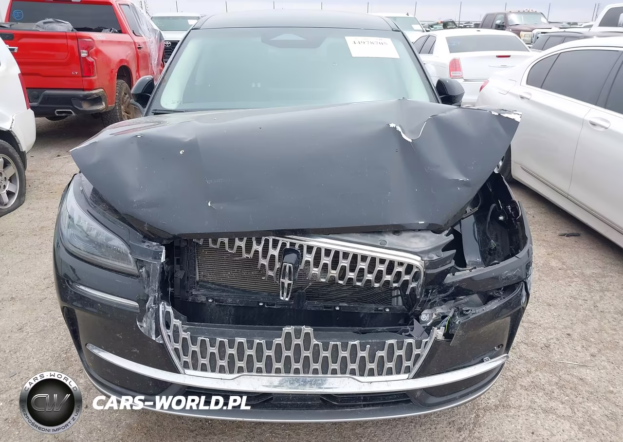 2024 Lincoln Corsair Premiere VIN:5LMCJ1CA3RUL05639 - 12