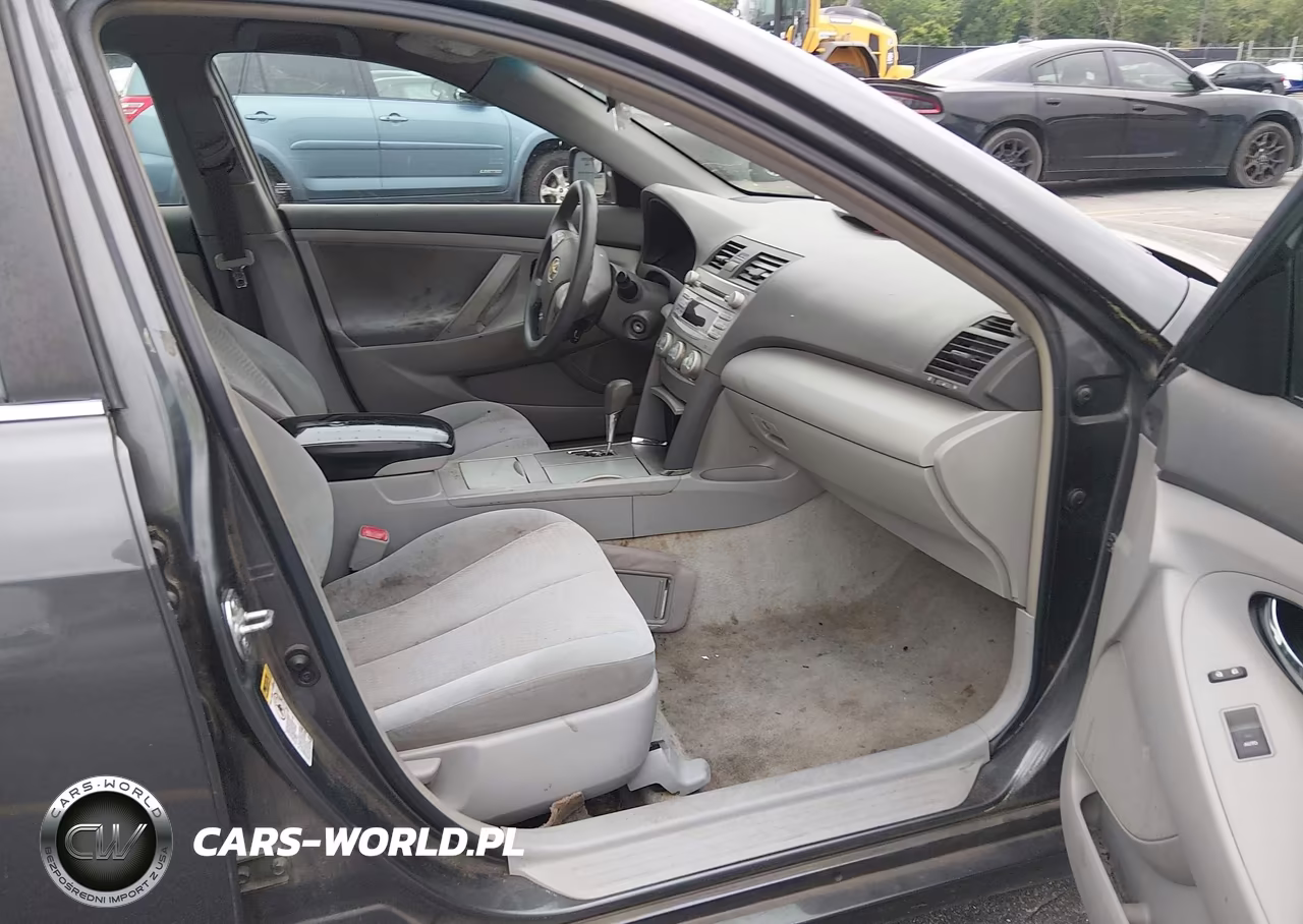 2010 Toyota Camry Le VIN:4T1BF3EK1AU005720 - 5