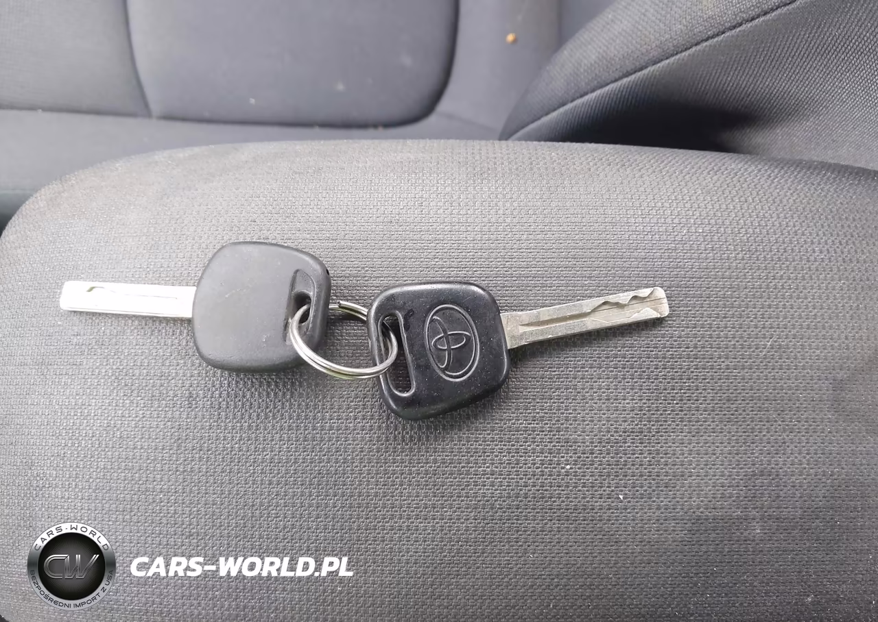 2020 Toyota Corolla Le VIN:JTDEPRAE8LJ091632 - 11