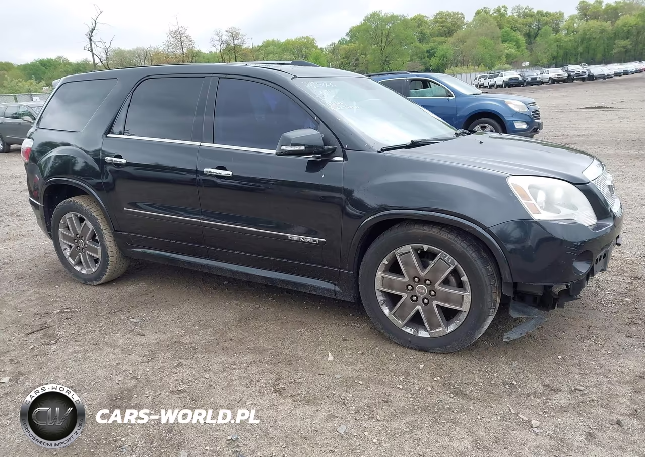 2011 GMC Acadia Denali