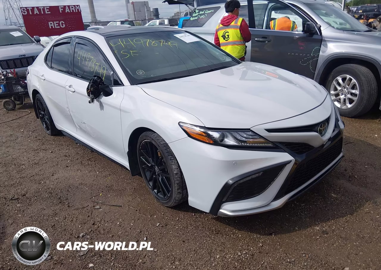 2024 Toyota Camry Xse V6 – zdjęcie 1 z 16