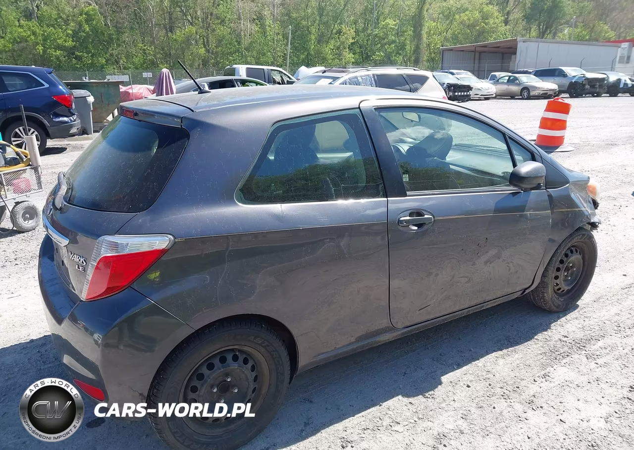 2013 Toyota Yaris Le VIN:JTDJTUD37DD566436 - 4