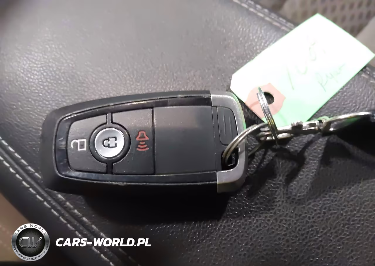 2020 Ford Escape Se VIN:1FMCU9G65LUC74786 - 11