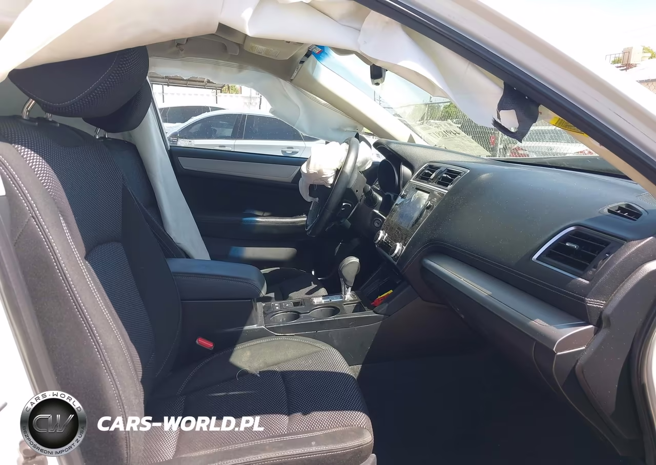 2019 Subaru Outback 2.5I Premium VIN:4S4BSAHC0K3323310 - 5
