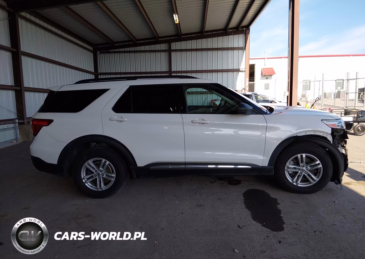 2020 Ford Explorer Xlt VIN:1FMSK8DH8LGB21495 - 14
