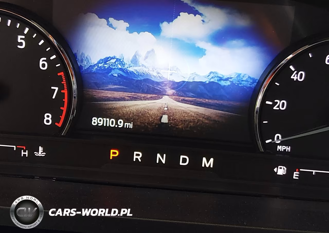 2020 Ford Explorer Xlt VIN:1FMSK8DH8LGB21495 - 16