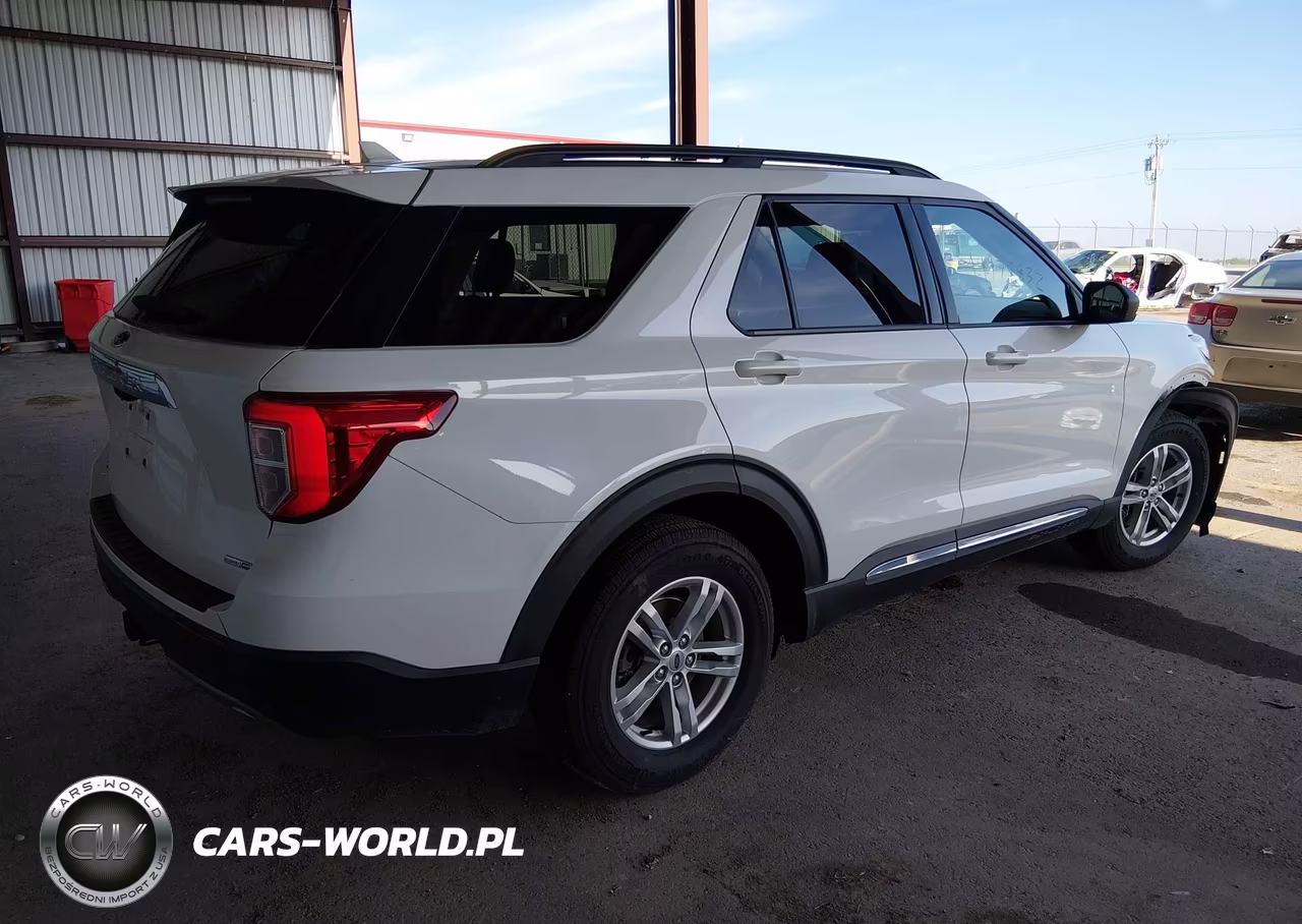 2020 Ford Explorer Xlt VIN:1FMSK8DH8LGB21495 - 4