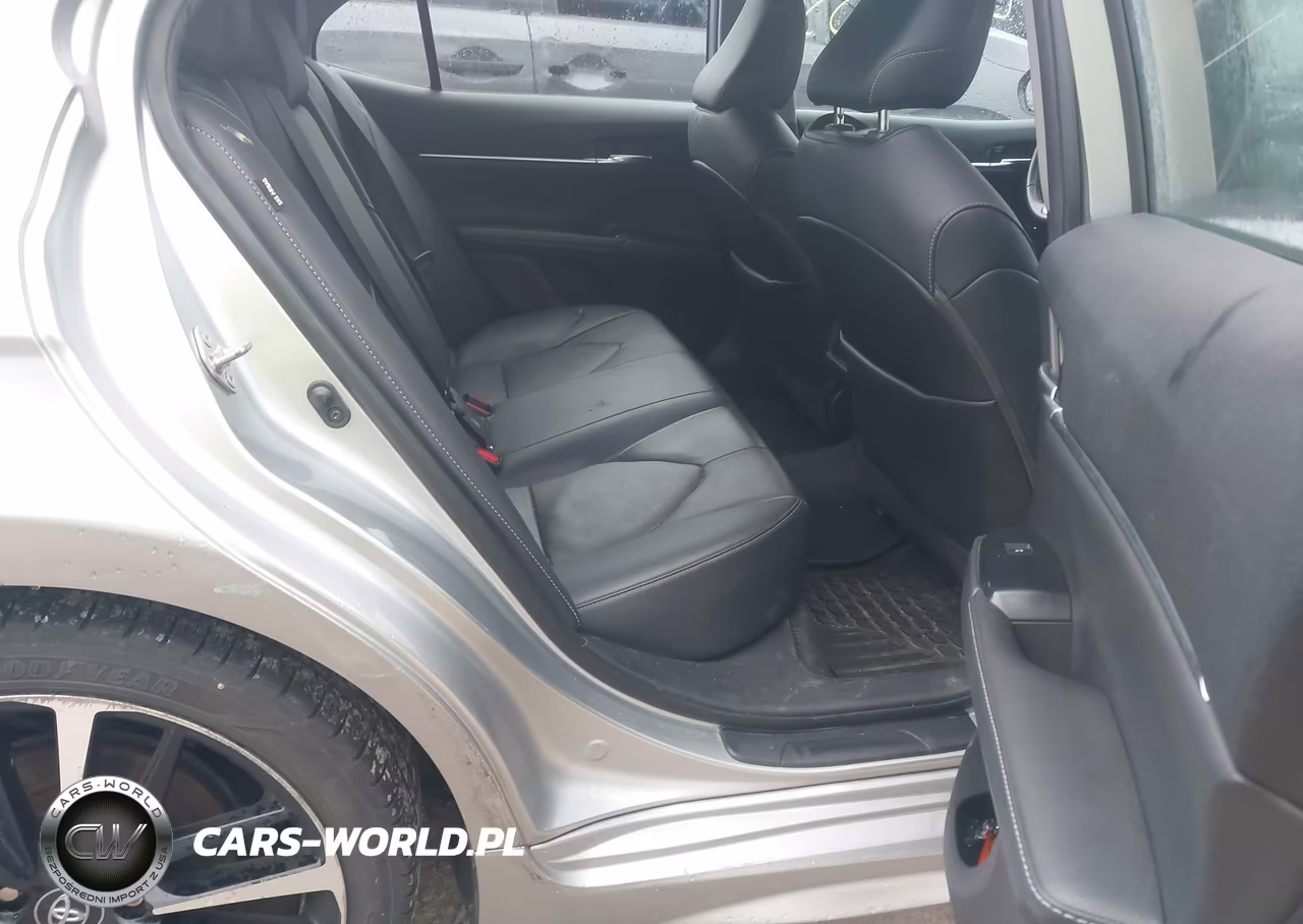 2020 Toyota Camry Xse VIN:4T1K61AK0LU311787 - 8