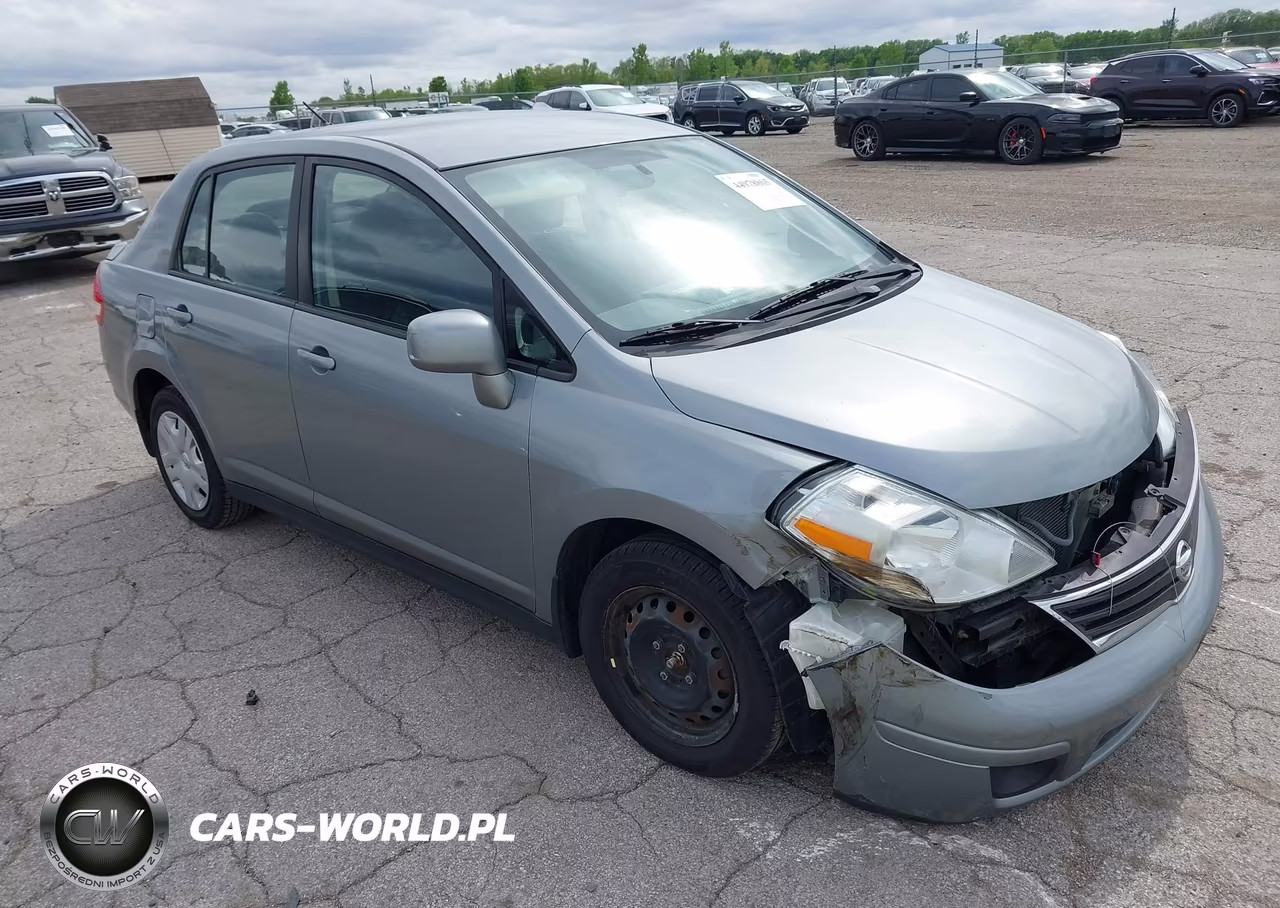 2010 Nissan Versa 1.8S