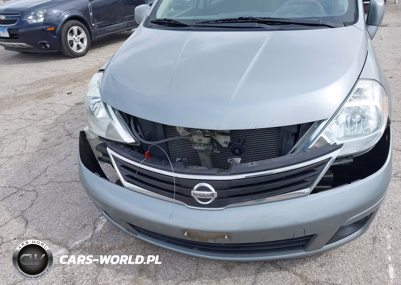 2010 Nissan Versa 1.8S VIN:3N1BC1AP0AL404893 - 6