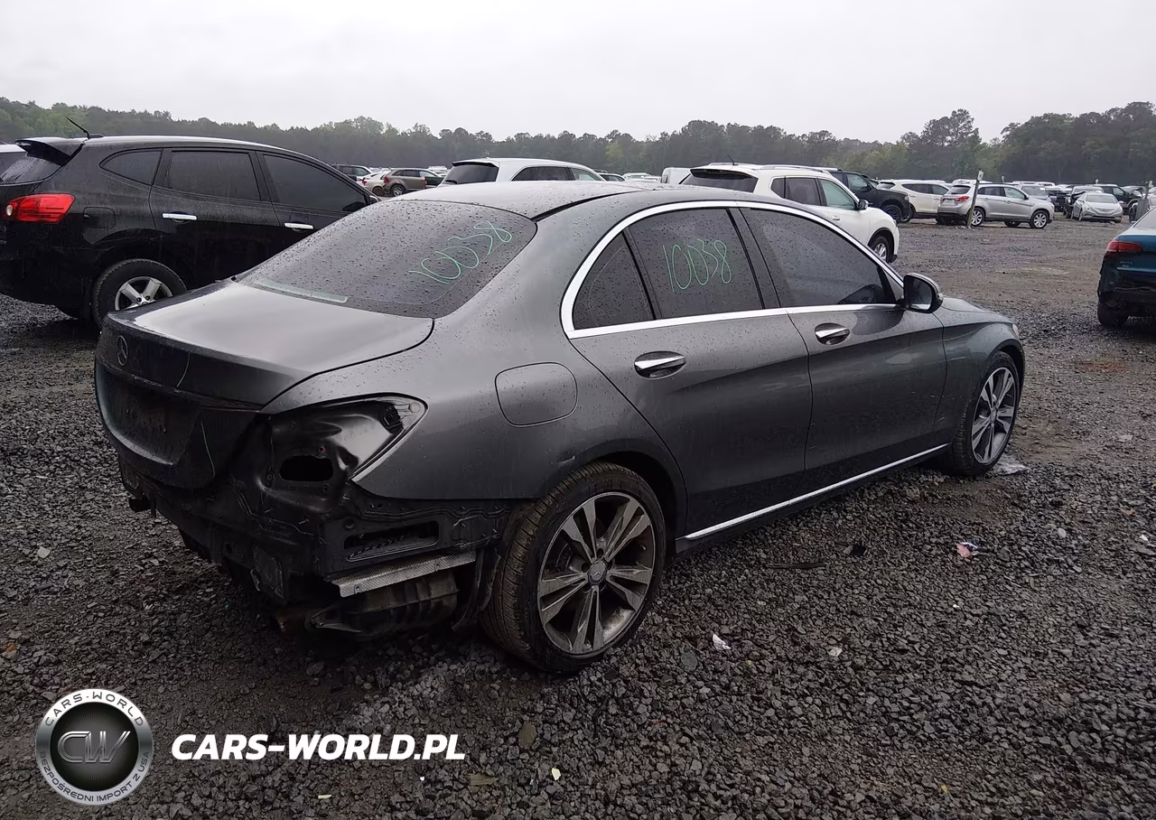 2017 Mercedes-Benz C 300 VIN:55SWF4JB7HU201969 - 4