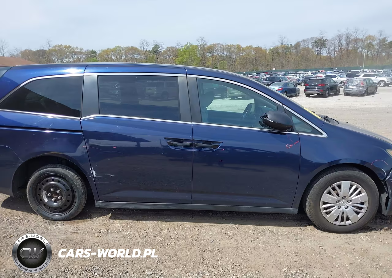 2014 Honda Odyssey Lx VIN:5FNRL5H20EB013065 - 13