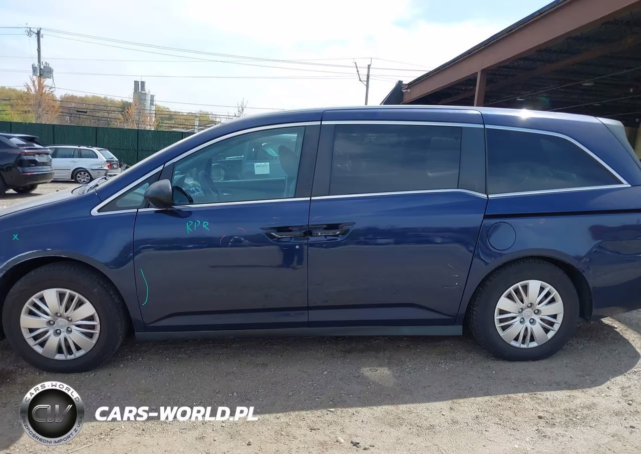 2014 Honda Odyssey Lx VIN:5FNRL5H20EB013065 - 14