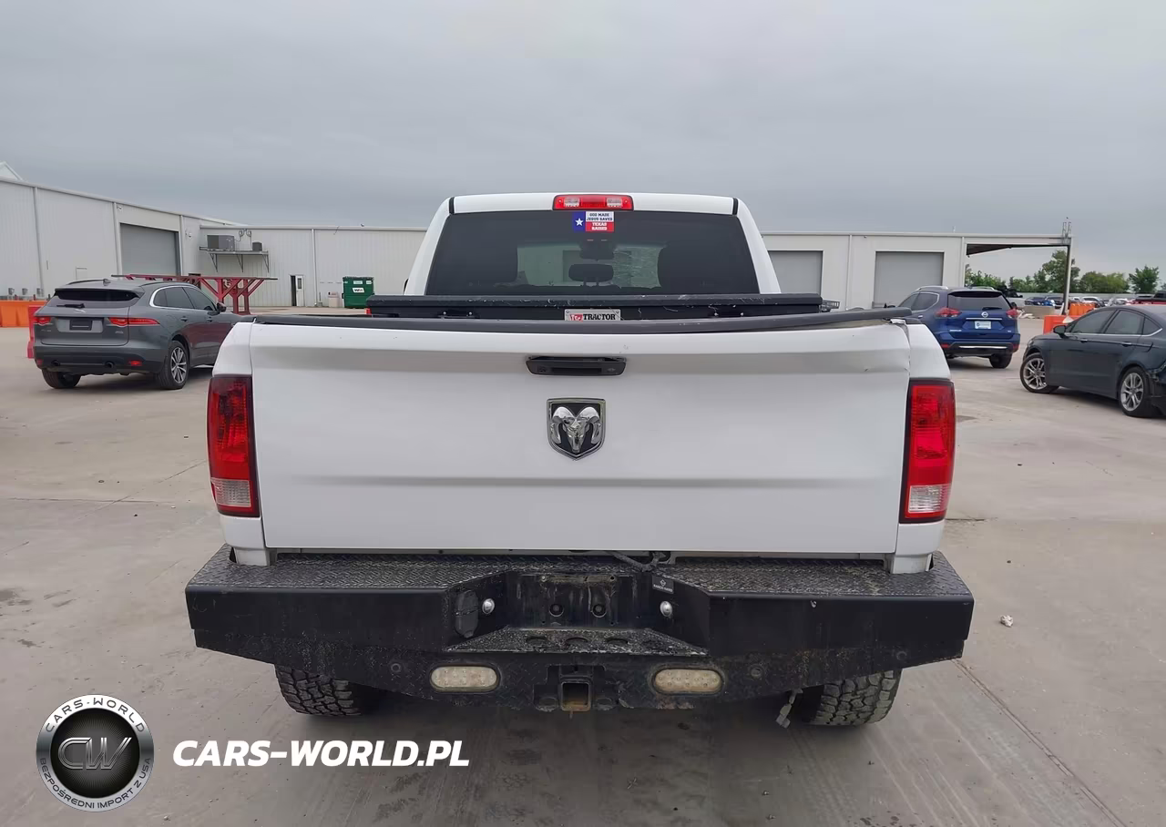 2017 Ram 2500 Tradesman 4X4 6'4 Box VIN:3C6UR5CJ7HG679871 - 16