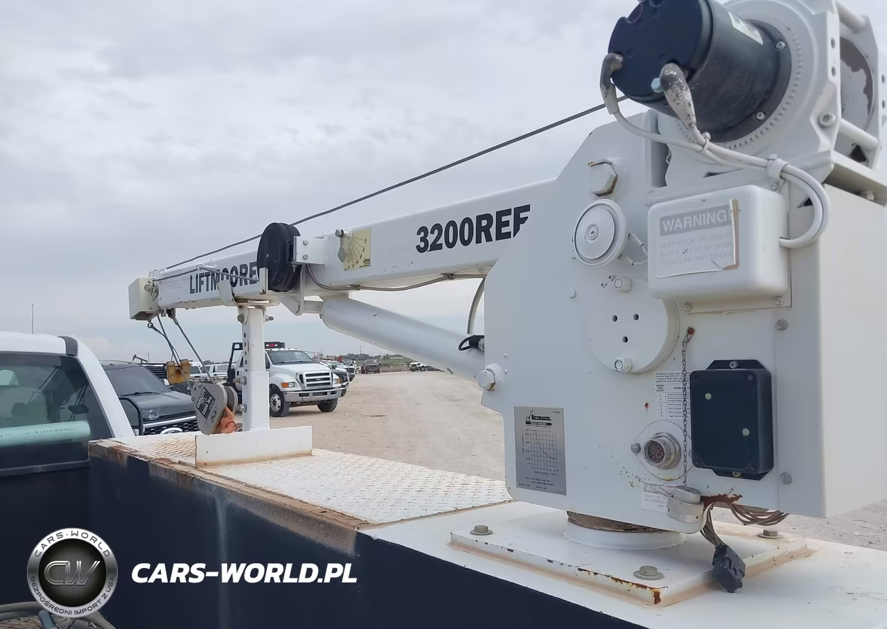 2019 Ford F-350 Chassis Xl VIN:1FD8X3H67KEF22022 - 13