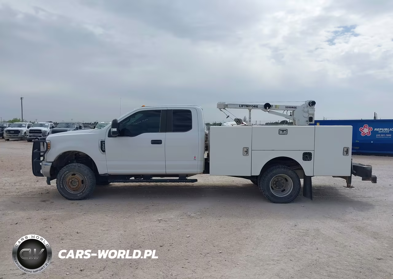 2019 Ford F-350 Chassis Xl VIN:1FD8X3H67KEF22022 - 16