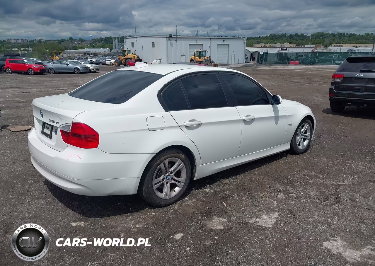 2008 BMW 328Xi VIN:WBAVC93588K044480 - 4